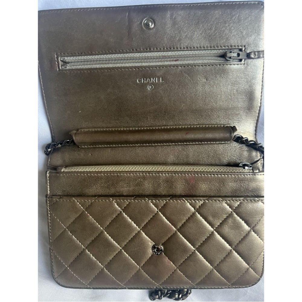 Chanel Boy Bag Wallet on Chain gold bronze quilted leather gold crossbody purse - Picture 6 of 9